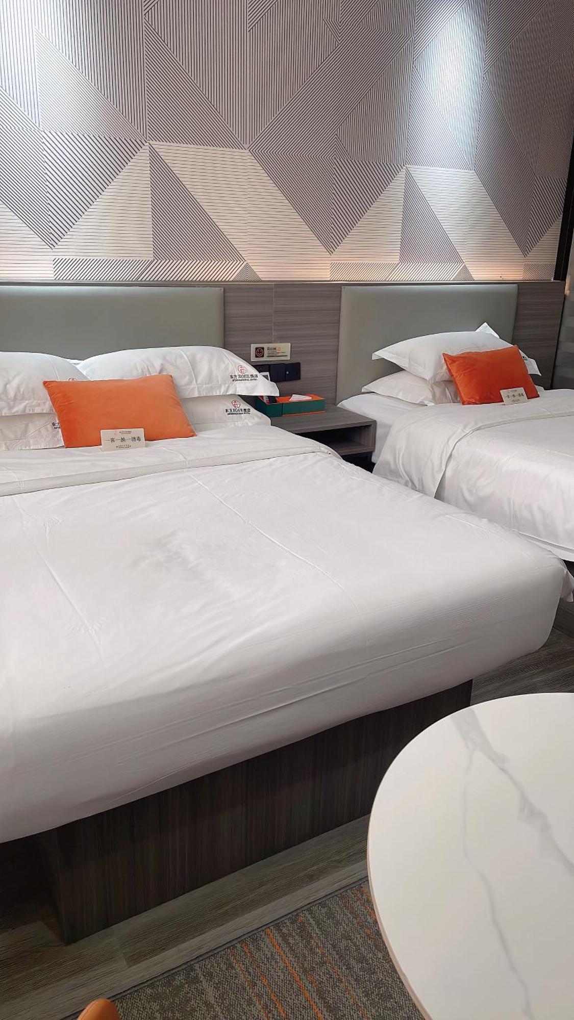 Orient Rose International Hotel Shanghaj Zewnętrze zdjęcie